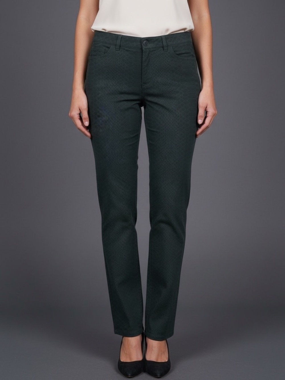 NWOT Lafayette 128 New York Women’s Black Textured Snake Print Straight Leg Pant